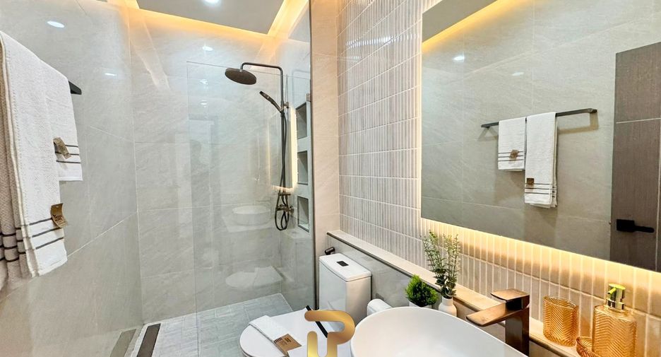 À vendre 3 chambres villa à Bang Lamung, Chonburi