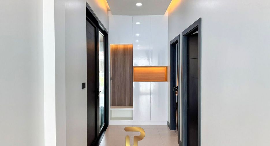 À vendre 3 chambres villa à Bang Lamung, Chonburi