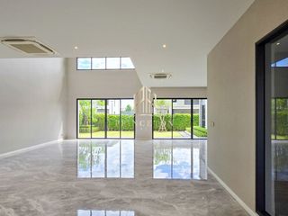 Casa en venta de 4 habitaciones en Bang Phli, Samut Prakan
