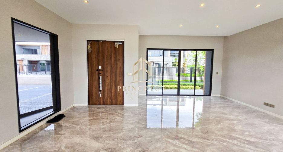 For sale 4 bedrooms house in Bang Phli, Samut Prakan