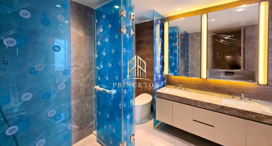 For sale 4 bedrooms house in Bang Phli, Samut Prakan