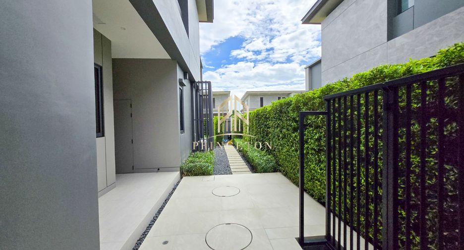 For sale 4 bedrooms house in Bang Phli, Samut Prakan
