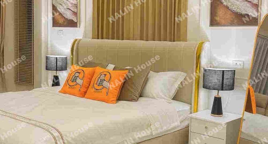 For sale 5 ベッドルーム house in Bang Lamung, Chonburi