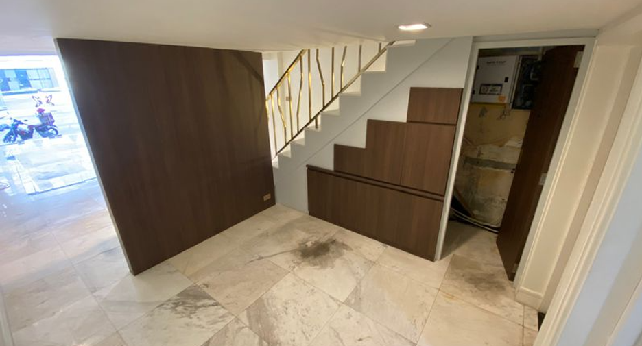 For rent そして for sale retail Space in Khlong Toei, Bangkok