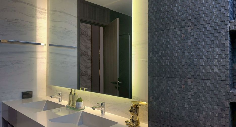 À vendre 3 chambres villa à Bang Lamung, Chonburi