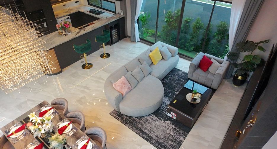 À vendre 3 chambres villa à Bang Lamung, Chonburi