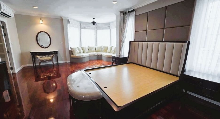 À vendre 4 chambres maison à Bang Na, Bangkok