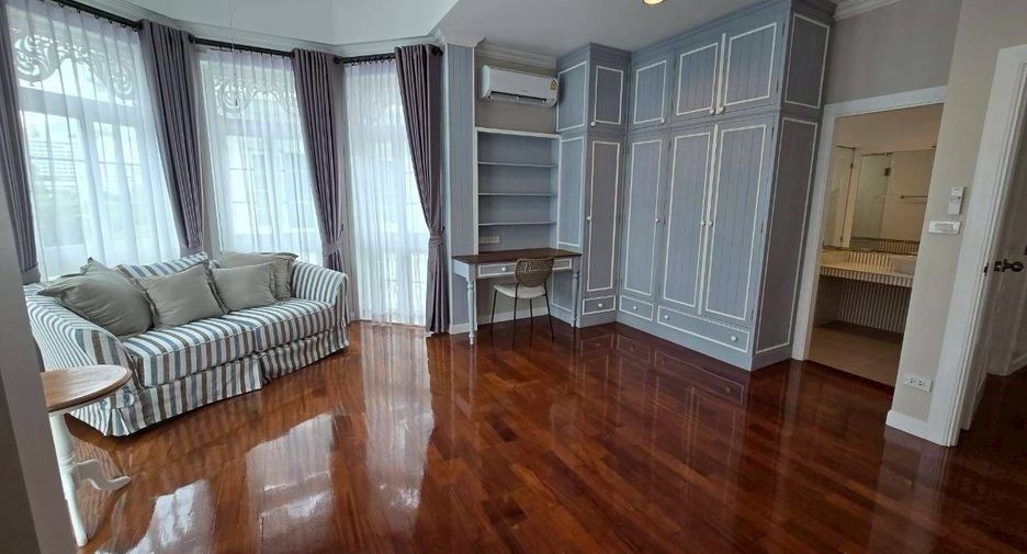 À vendre 4 chambres maison à Bang Na, Bangkok