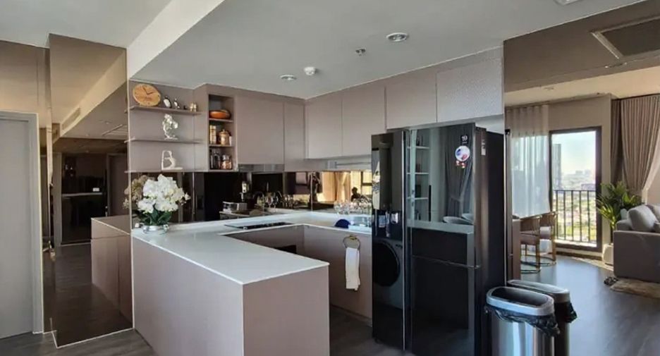 Condo en venta de 2 habitaciones en Khlong Toei, Bangkok