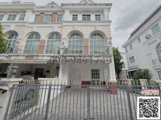 Reihenhaus zur Miete mit 3 Zimmer in Bueng Kum, Bangkok