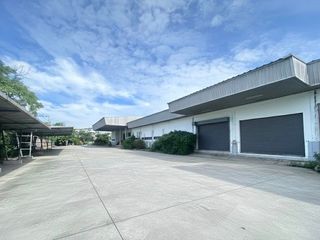 For sale 10 bedrooms retail Space in Lat Krabang, Bangkok