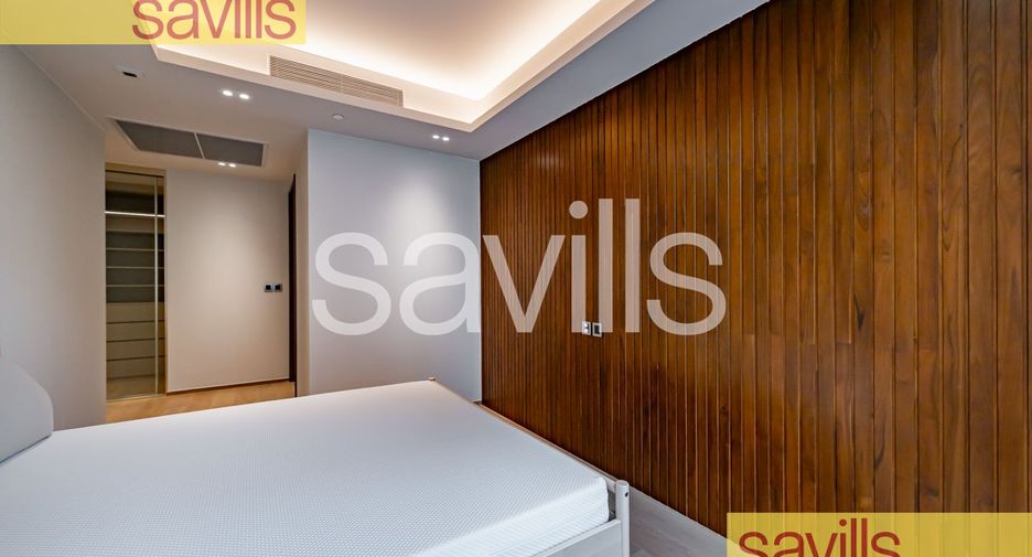 For rent 3 bedrooms condo in Pathum Wan, Bangkok