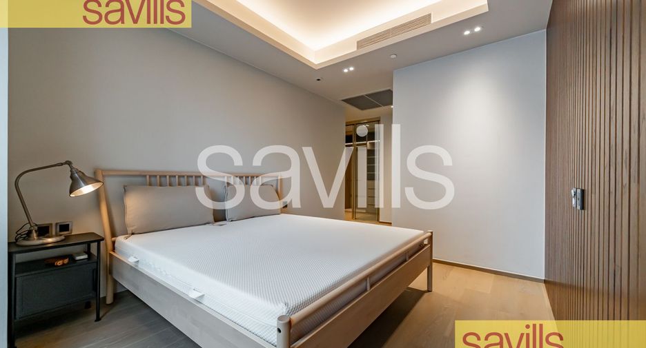 For rent 3 bedrooms condo in Pathum Wan, Bangkok