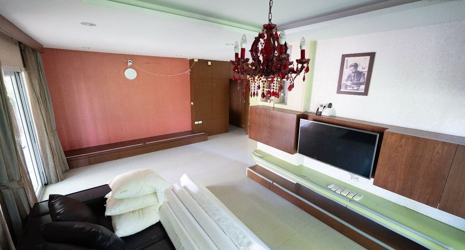 For sale 4 bedrooms house in Bang Bua Thong, Nonthaburi
