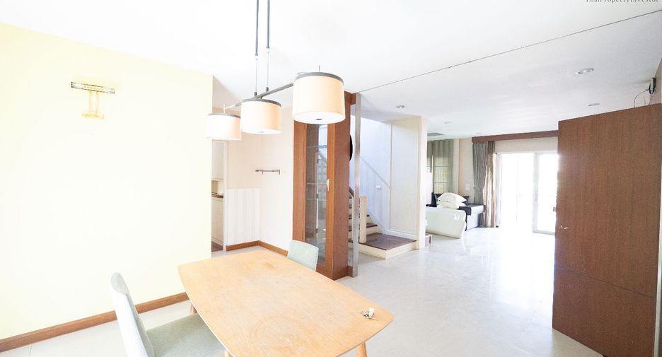 For sale 4 bedrooms house in Bang Bua Thong, Nonthaburi