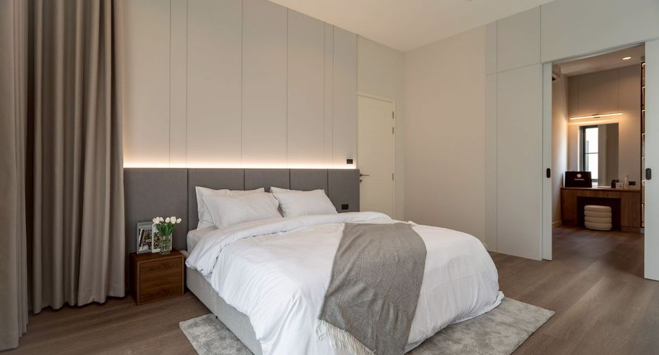 Haus zur Miete mit 4 Zimmer in Bang Phli, Samut Prakan