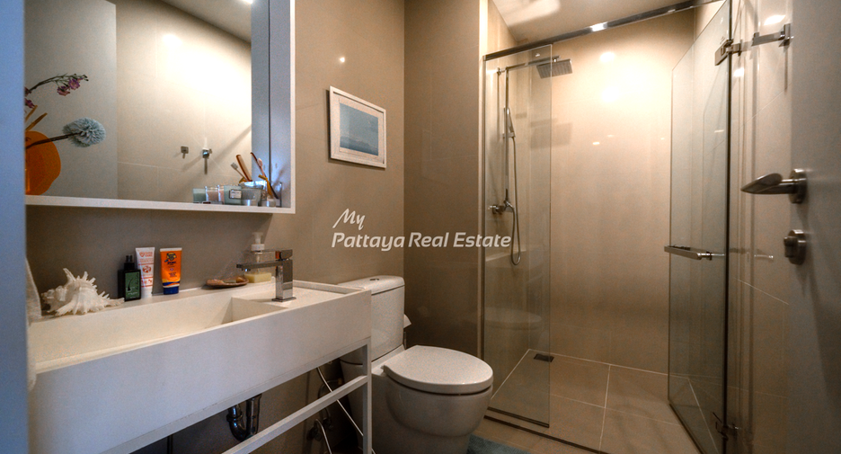 For sale 2 bedrooms condo in Bang Lamung, Chonburi