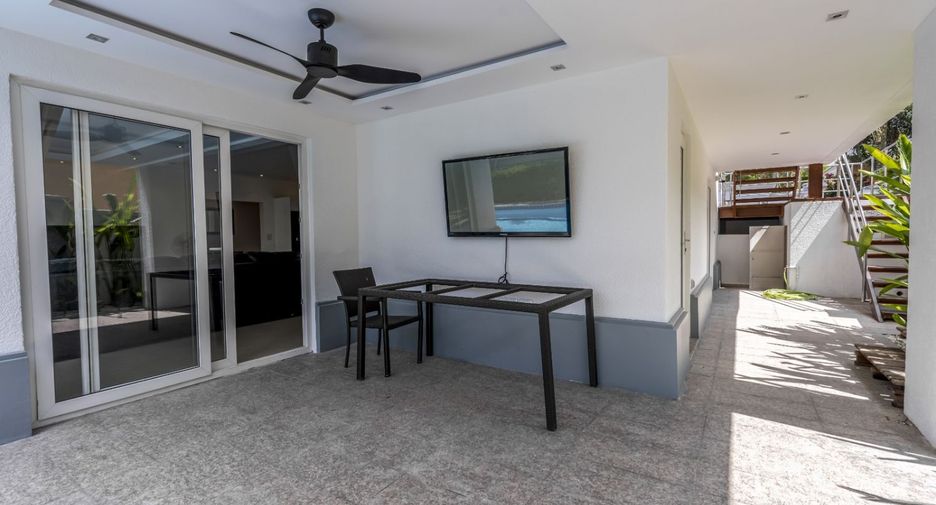 For rent 3 bedrooms villa in Bang Lamung, Chonburi