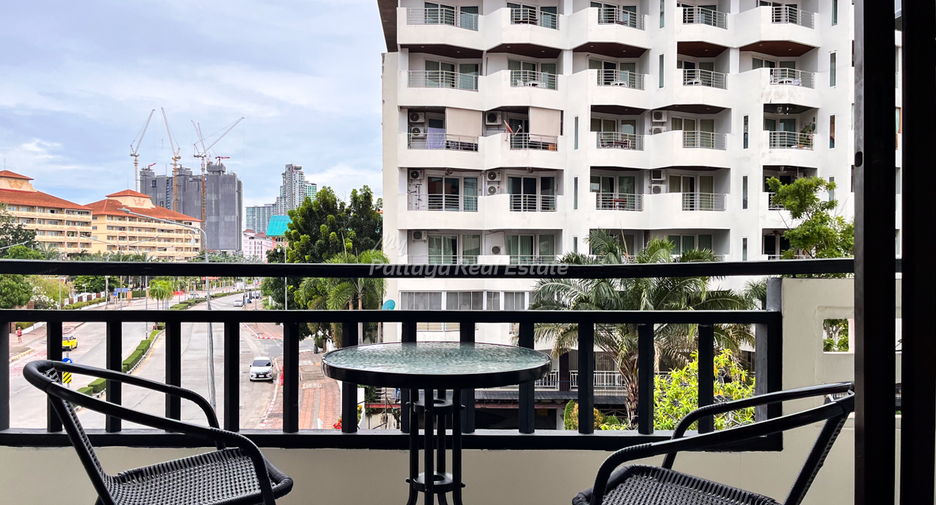 Condo en venta de 3 habitaciones en Bang Lamung, Chonburi