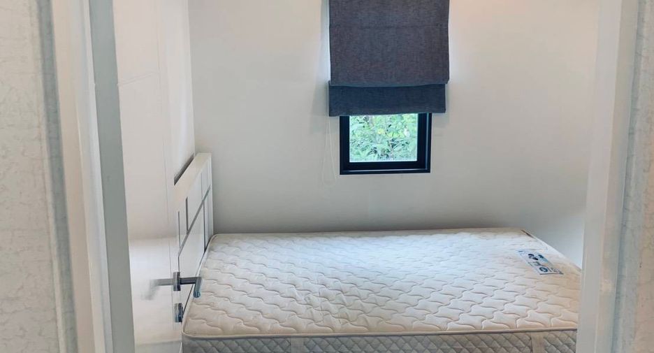 Haus zur Miete mit 4 Zimmer in Bang Kapi, Bangkok