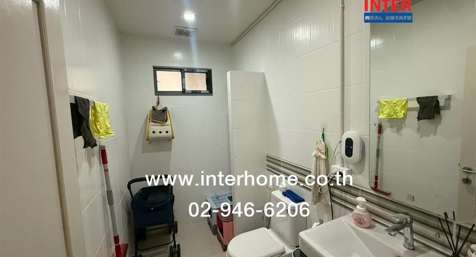 À vendre 4 chambres maison à Lat Krabang, Bangkok