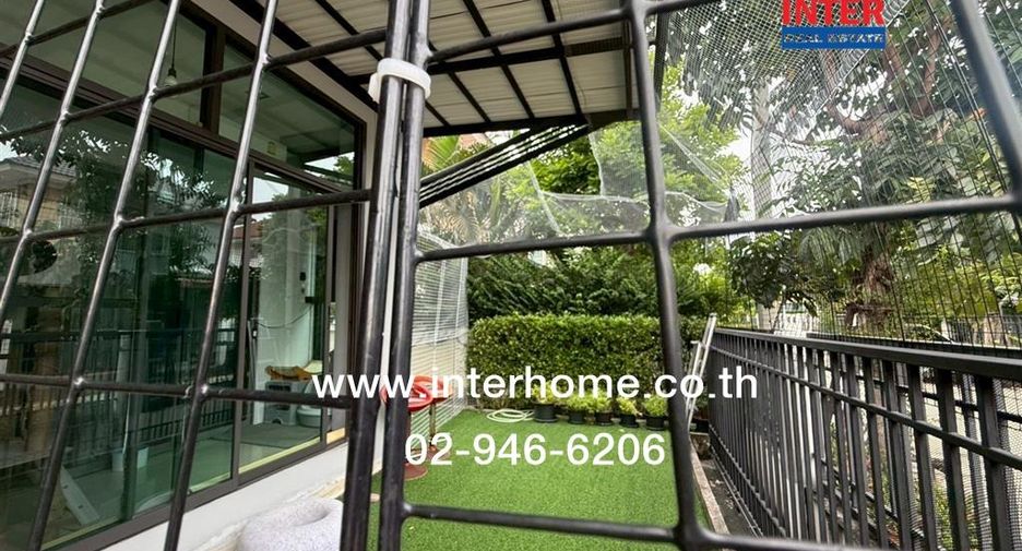 À vendre 4 chambres maison à Lat Krabang, Bangkok