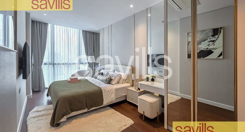For sale 3 ベッドルーム condo in Sathon, Bangkok