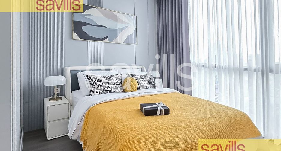 For sale 3 ベッドルーム condo in Sathon, Bangkok