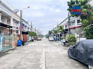 For sale 2 bedrooms townhouse in Phra Khanong, Bangkok