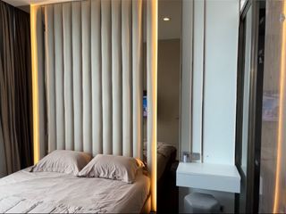For sale 1 bed condo in Khlong Toei, Bangkok