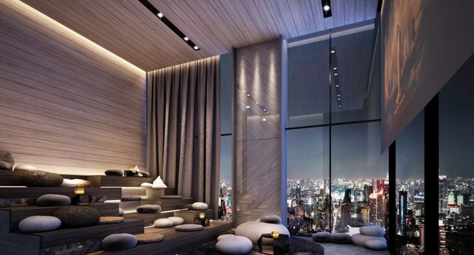 For sale 1 bed condo in Khlong Toei, Bangkok