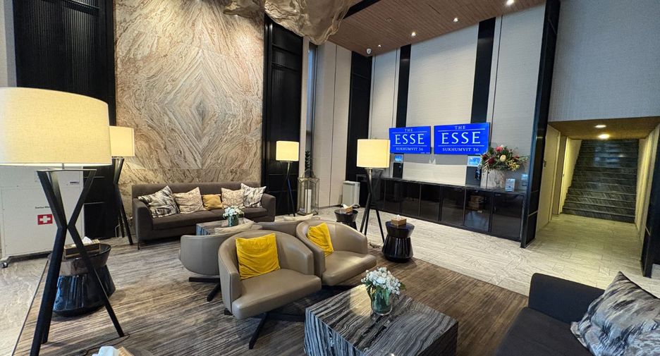 For sale 1 bed condo in Khlong Toei, Bangkok