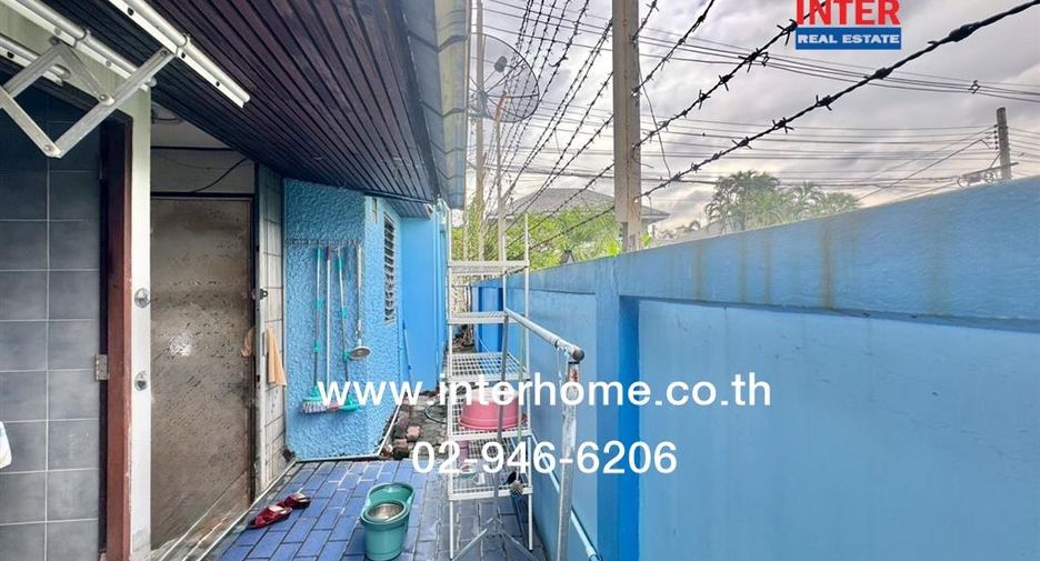 出售 4 卧室 独立屋 在 Taling Chan, 曼谷