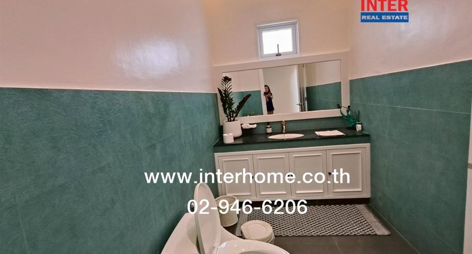 Продажа 4 спальни дом в Mueang Pathum Thani, Патумтани