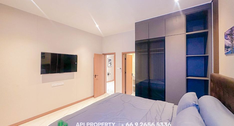 Casa en venta de 5 habitaciones en Bang Lamung, Chonburi