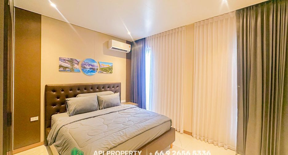 Casa en venta de 5 habitaciones en Bang Lamung, Chonburi