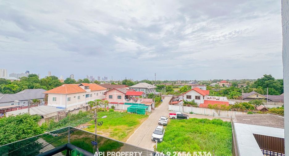Casa en venta de 5 habitaciones en Bang Lamung, Chonburi