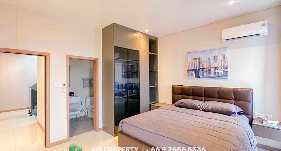 Casa en venta de 5 habitaciones en Bang Lamung, Chonburi