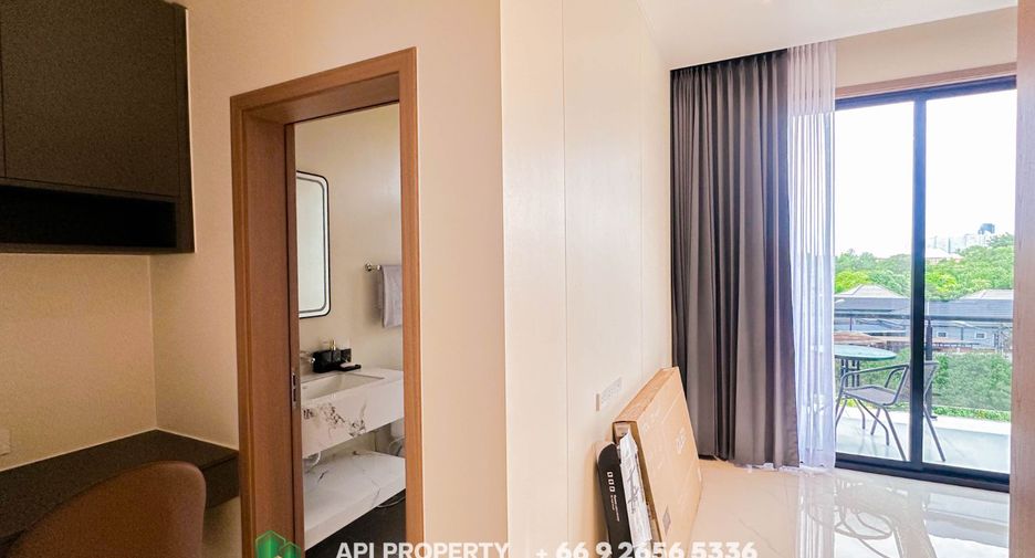 Casa en venta de 5 habitaciones en Bang Lamung, Chonburi