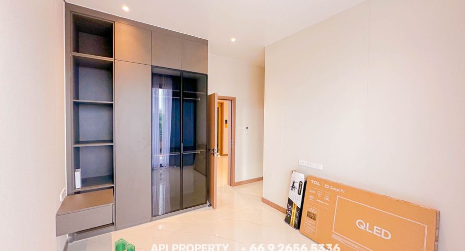 Casa en venta de 5 habitaciones en Bang Lamung, Chonburi