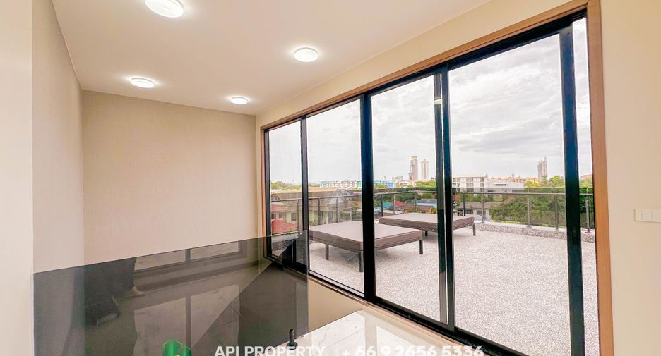 Casa en venta de 5 habitaciones en Bang Lamung, Chonburi