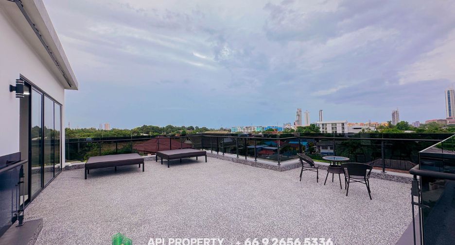 Casa en venta de 5 habitaciones en Bang Lamung, Chonburi
