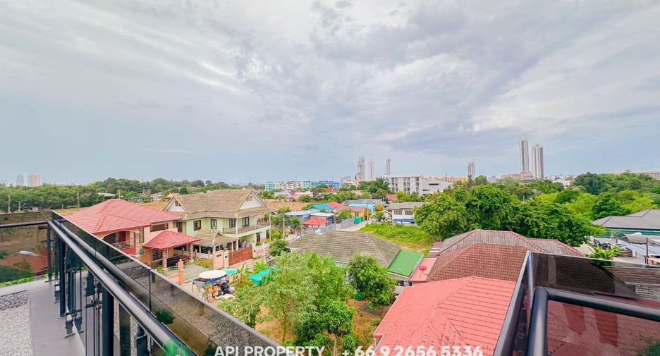 Casa en venta de 5 habitaciones en Bang Lamung, Chonburi