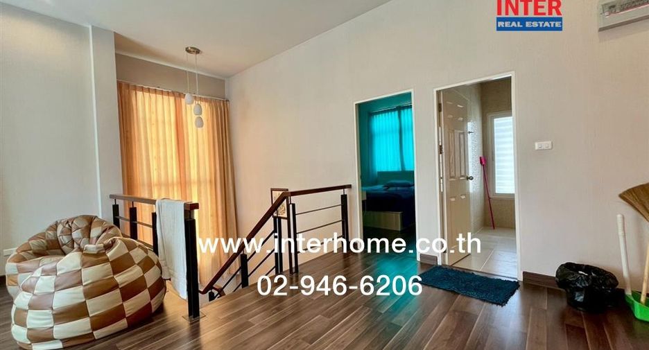 For sale 4 bedrooms house in Khlong Sam Wa, Bangkok