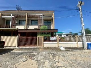 For sale 3 bedrooms townhouse in Phra Samut Chedi, Samut Prakan