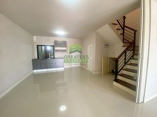 For sale 3 bedrooms townhouse in Phra Samut Chedi, Samut Prakan