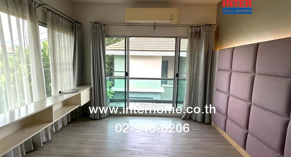 For sale 4 bedrooms house in Lat Krabang, Bangkok