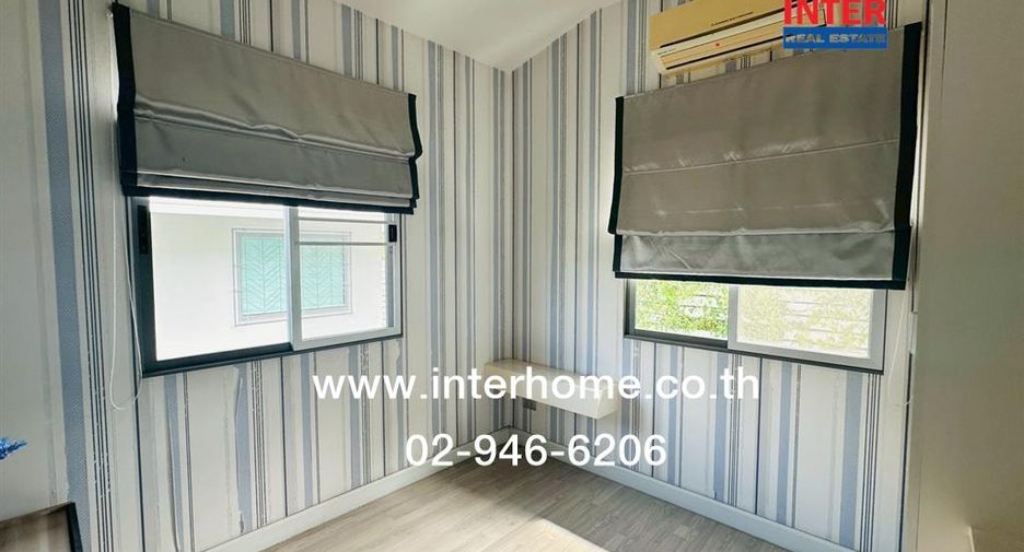 For sale 4 bedrooms house in Lat Krabang, Bangkok