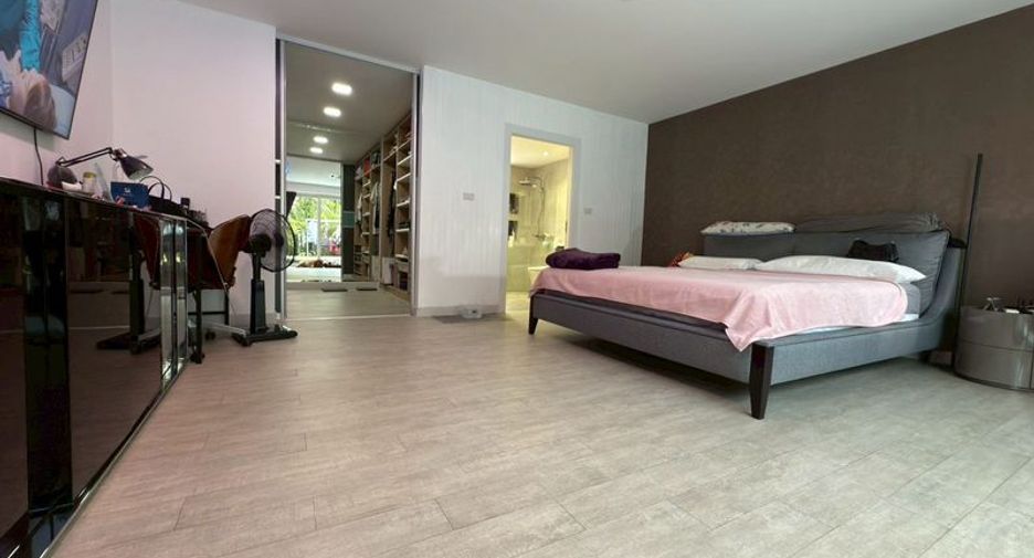 Villa zur Miete und zum Kauf mit 5 Zimmer in Bang Lamung, Chonburi
