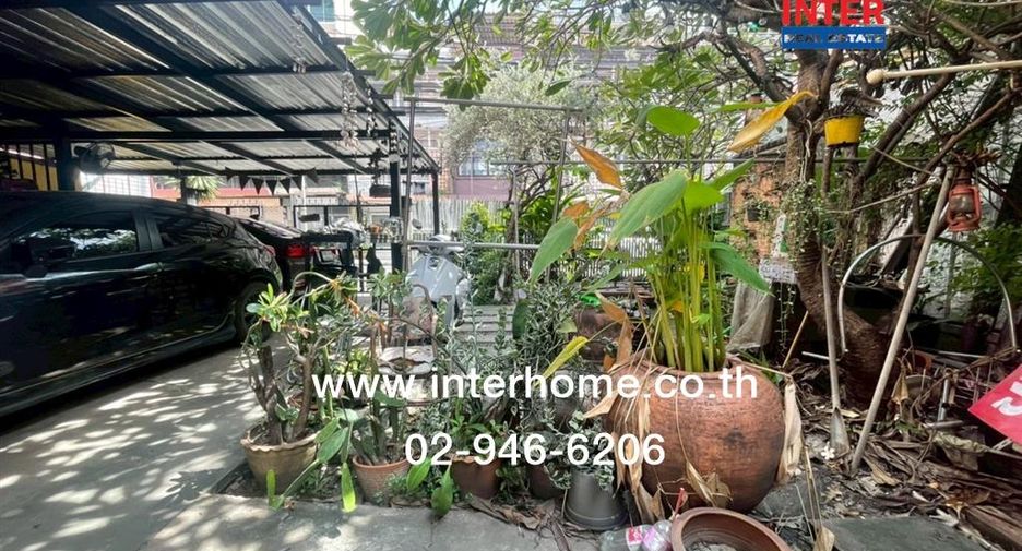出售 3 卧室 独立屋 在 Phaya Thai, 曼谷